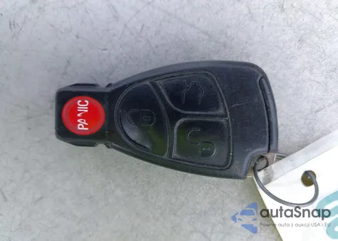 2005 Mercedes-Benz Clk 500 from USA, damaged, VIN WDBTJ75J95F140071